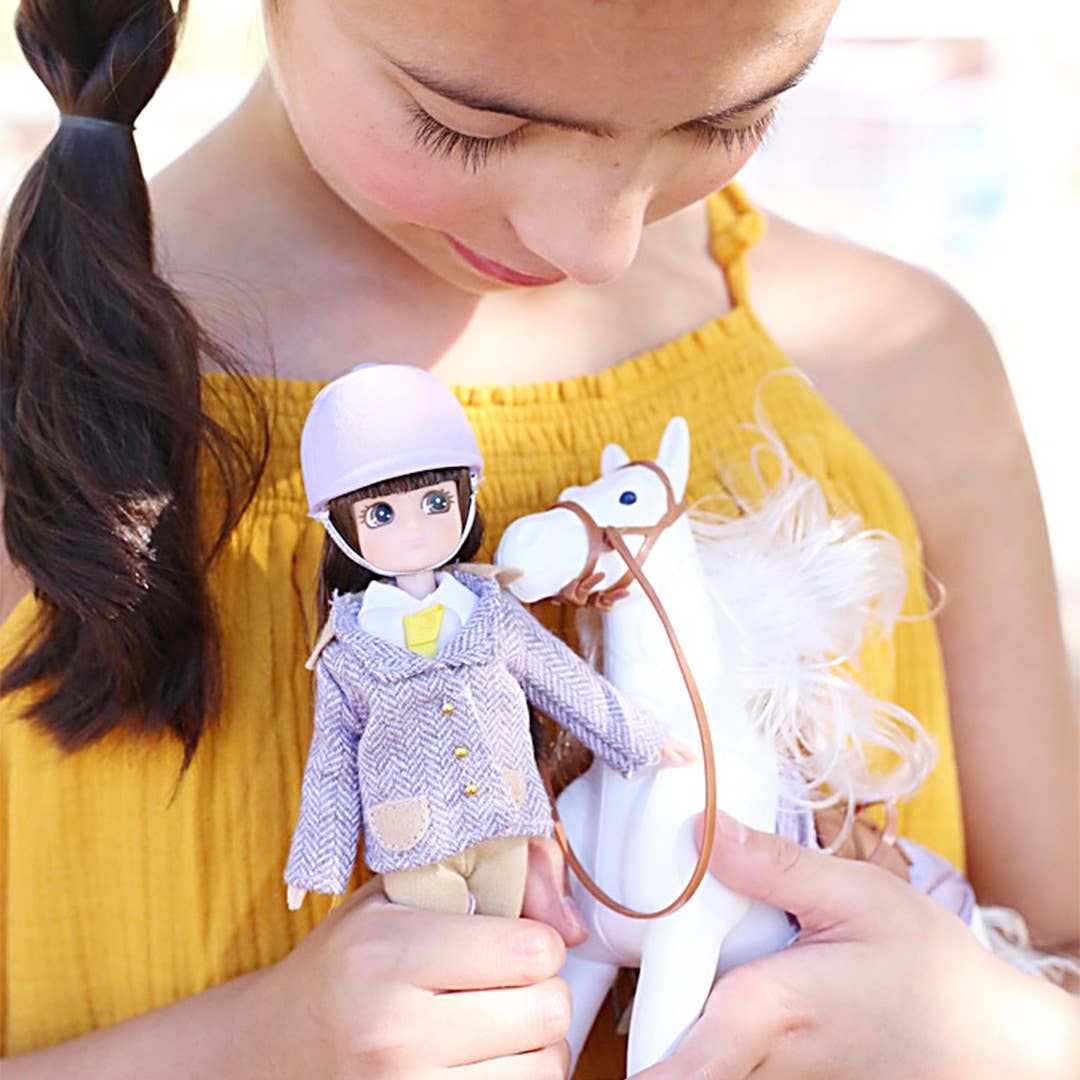 Lottie Pony Adventures Doll & Shelby Horse Set