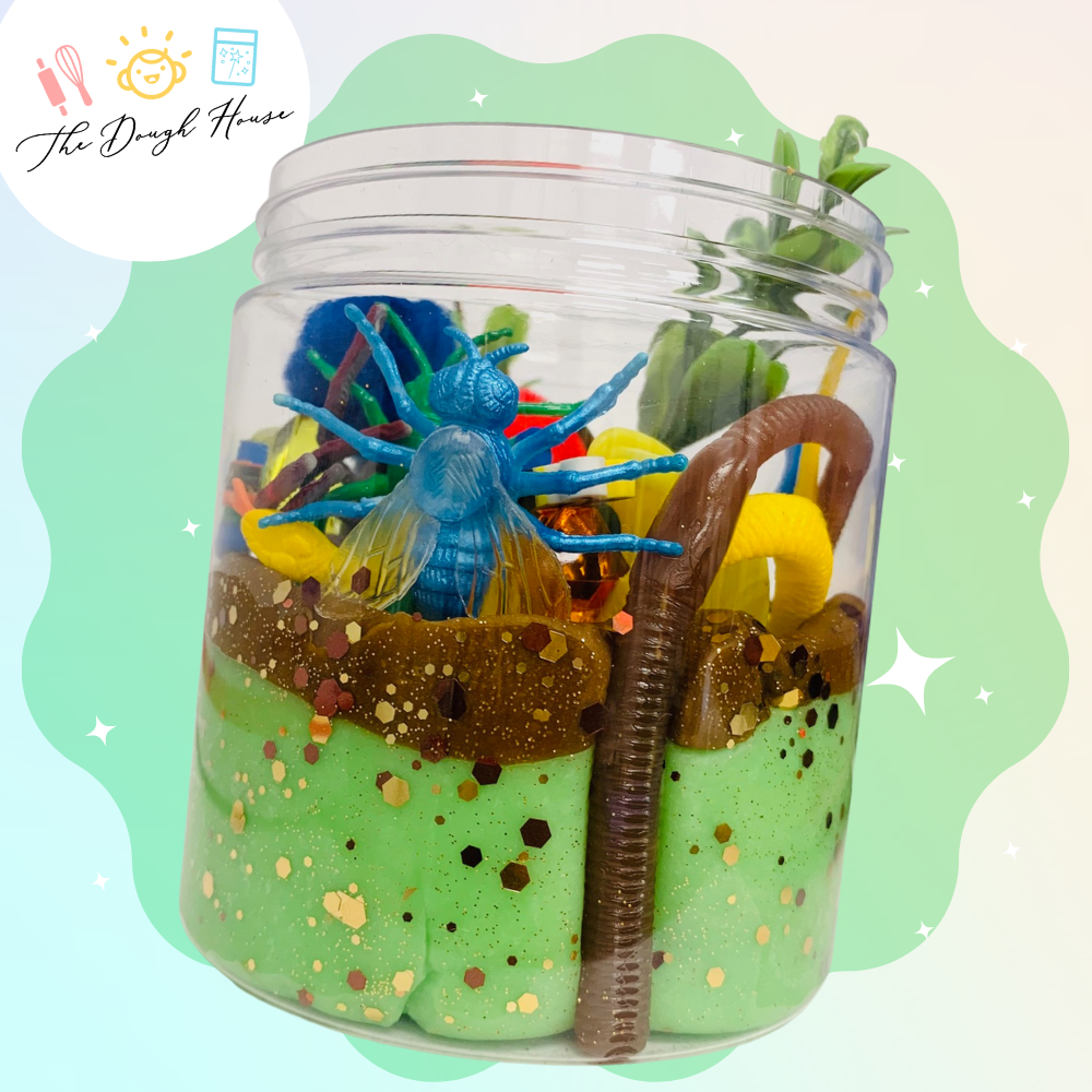 Super Size Creepy Crawlers Sensory Dough Magical Jar