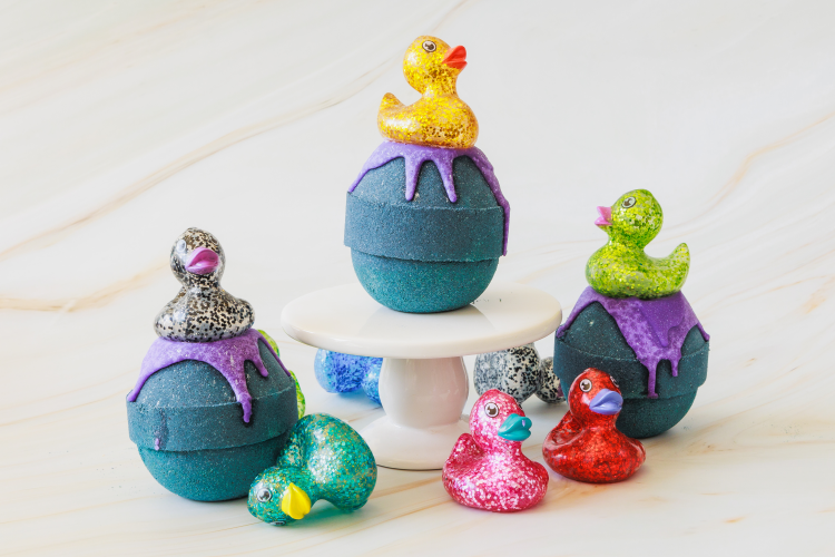 Disco Duck Bath Bomb With Toy Colorful Fizz For Kids